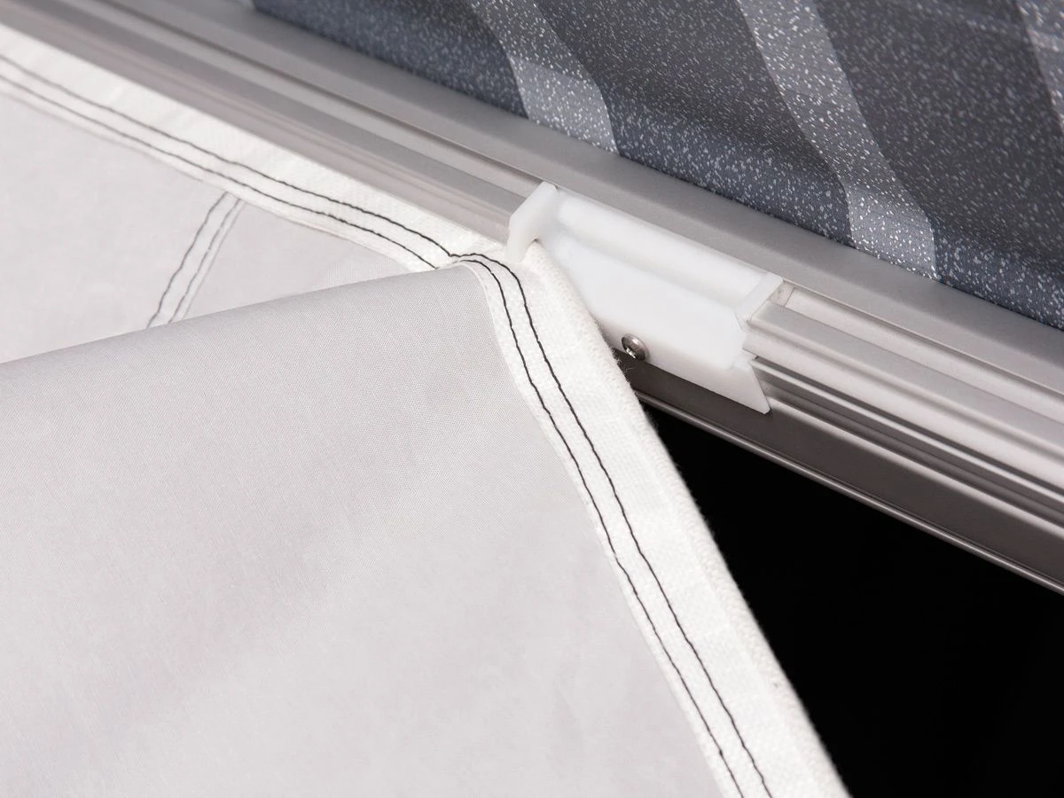 Thule Panorama Luifeltent 6300 375 L 7 Thule Panorama Luifeltent 6300 375 L - Afbeelding 5